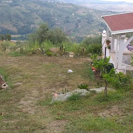 Vista Mare Con Piscina *